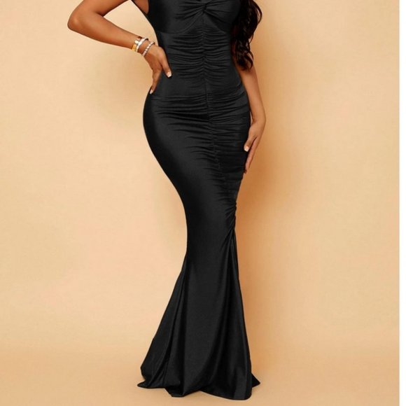elegant black twist front runched off shoulder dress - Picture 5 of 5